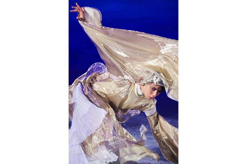 羽生結弦の震災への思い、写真に残る鬼気迫る目に込められた意味とは?