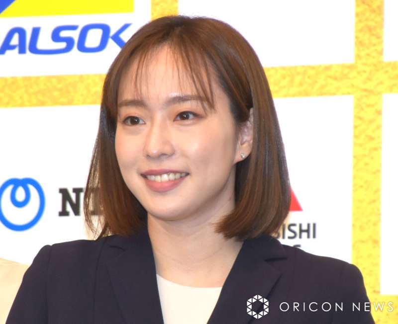 山形純菜アナのスリット騒動、何が問題だった?