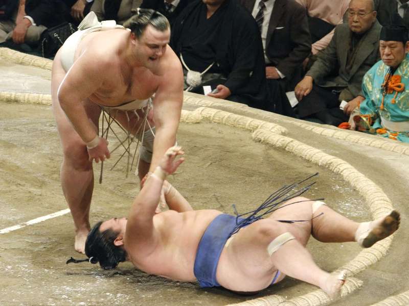 豊昇龍3勝目、大の里初黒星。春場所4日目の結果どうだった?