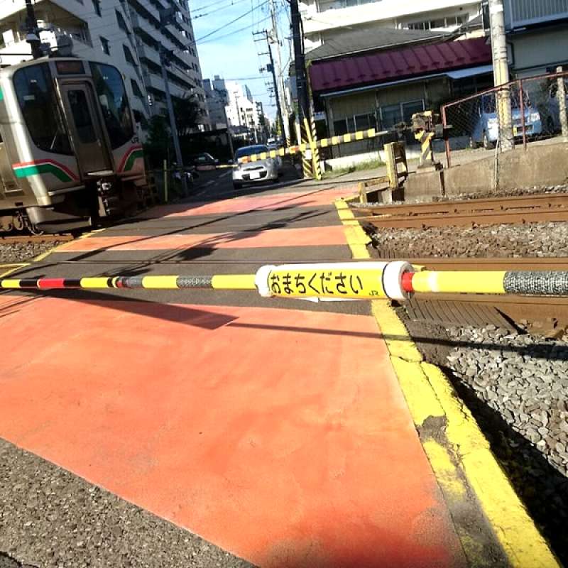 国立市で社会福祉施設入所男性が電車に轢かれ死亡。自殺か事故か?