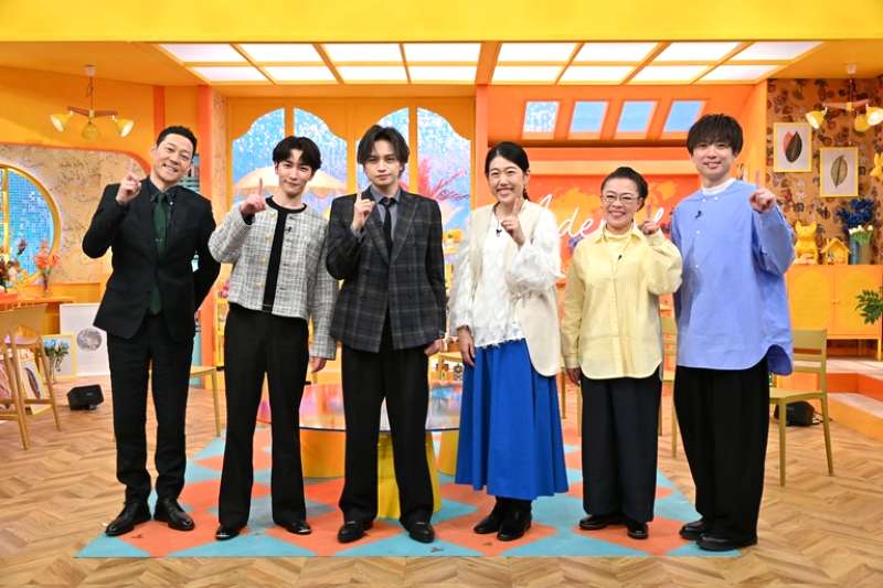 200万枚突破のヒット曲ランキングは?昭和・平成の名曲と貴重な映像!